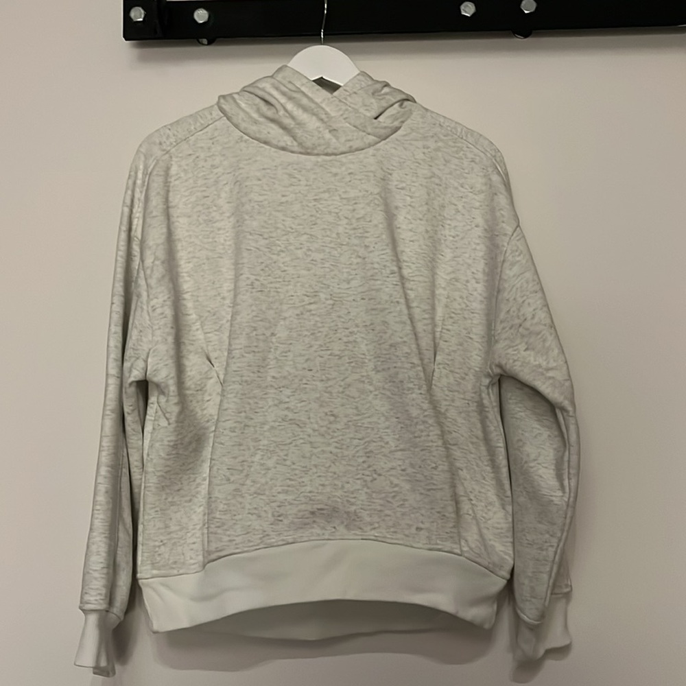 NWOT Athleta | Cozy Karma Hoodie Sweatshirt | Fog Gray Heather | Size S